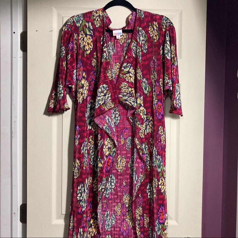 LuLaRoe Floral Shirley